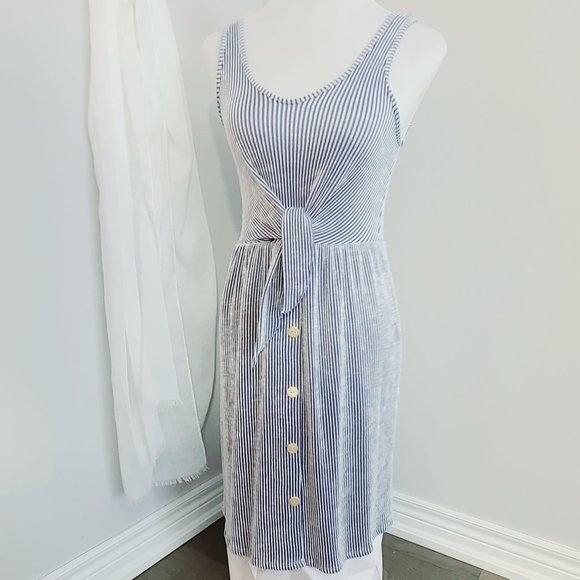 Striped Blue and White Sleeveless Dress - Picture 5 of 7